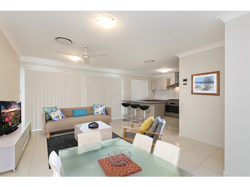 22 Myrtle Crescent, Bridgeman Downs QLD 4035