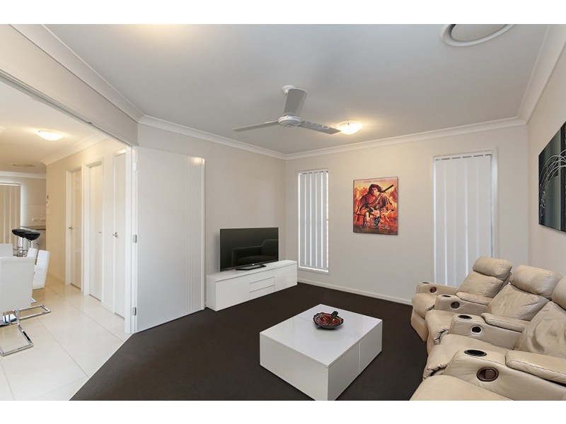 22 Myrtle Crescent, Bridgeman Downs QLD 4035