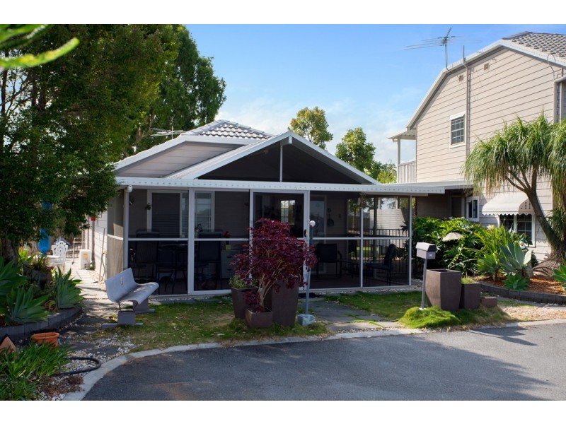 30-32 Brisbane Road, Warner QLD 4500