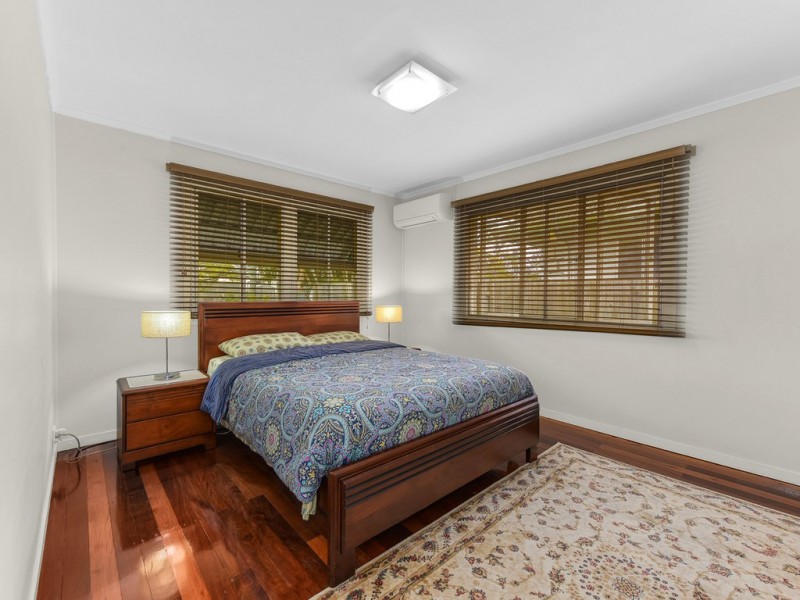 23 Mann Avenue, Northgate QLD 4013