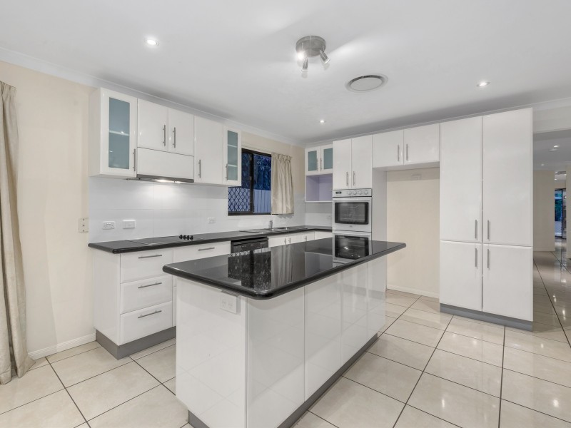 20 Emily Street, Deagon QLD 4017