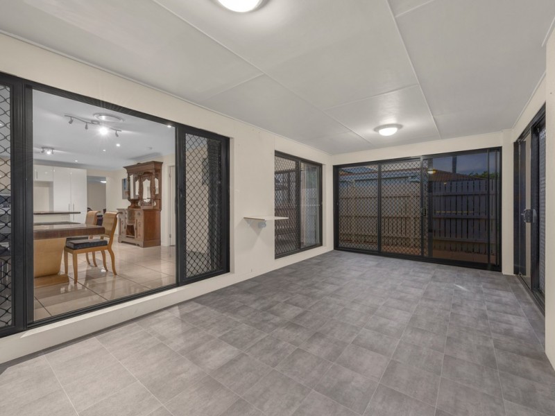 20 Emily Street, Deagon QLD 4017