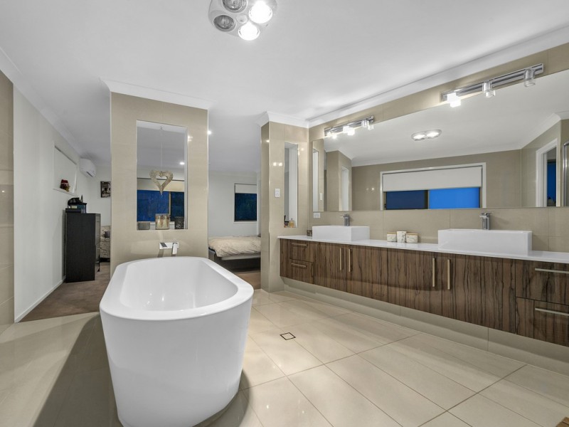 6 Elson Road, Northgate QLD 4013