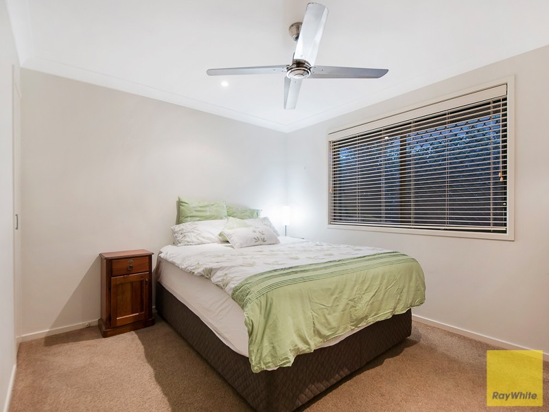 5 Protea Place, Bridgeman Downs QLD 4035