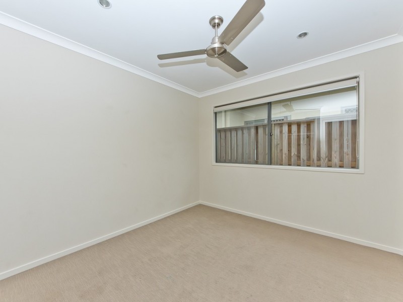 568 Roghan Road, Fitzgibbon QLD 4018