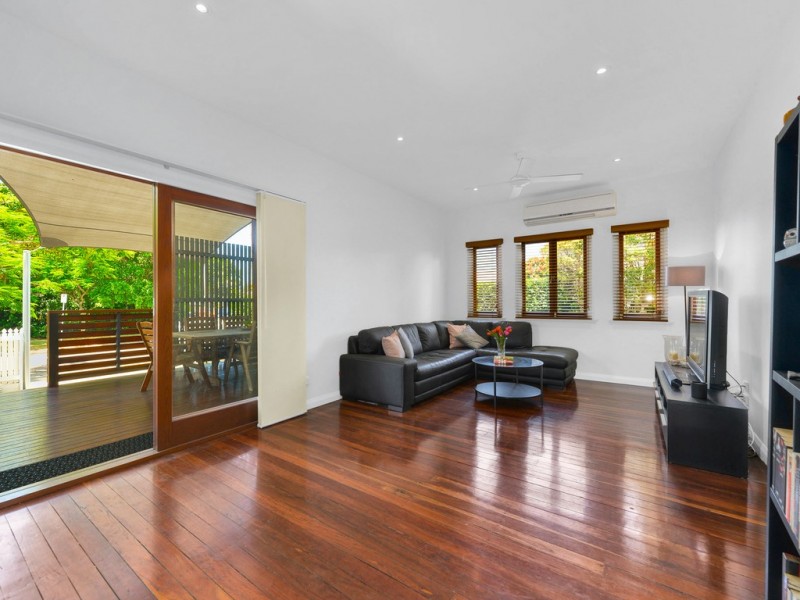 53 Day Road, Northgate QLD 4013