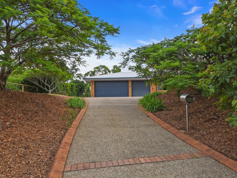 11 Beech Drive, Cashmere QLD 4500
