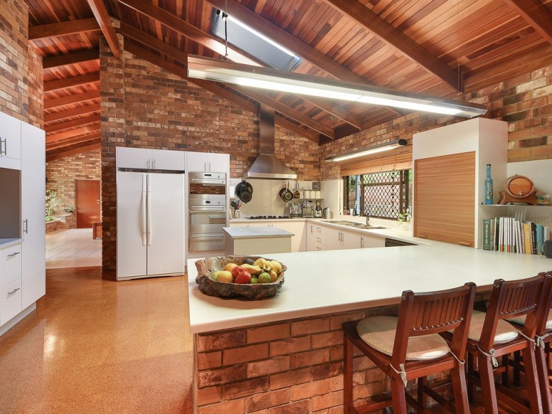 11 Beech Drive, Cashmere QLD 4500