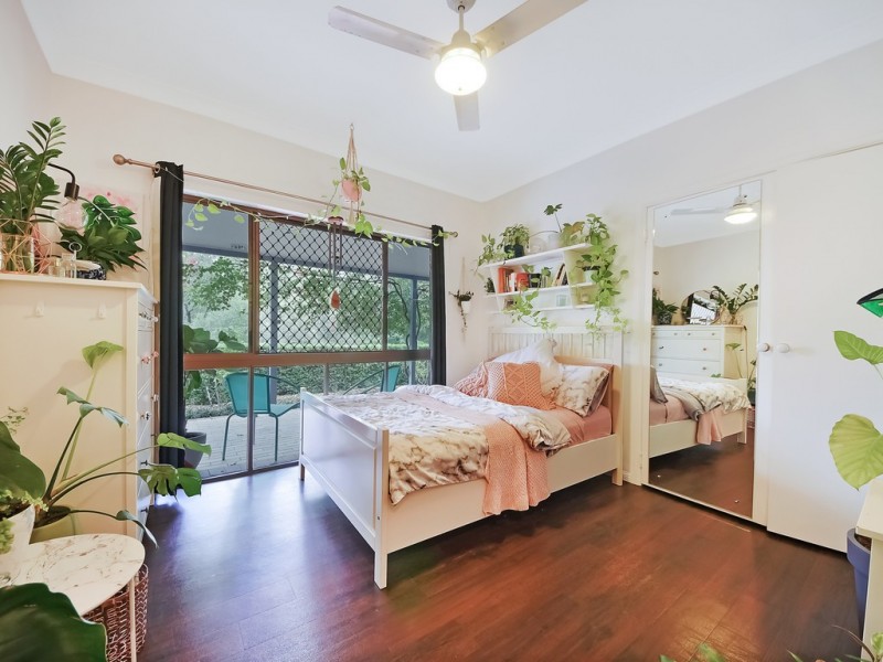 11 Beech Drive, Cashmere QLD 4500