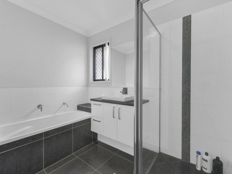 33 Elizabeth Road, Griffin QLD 4503