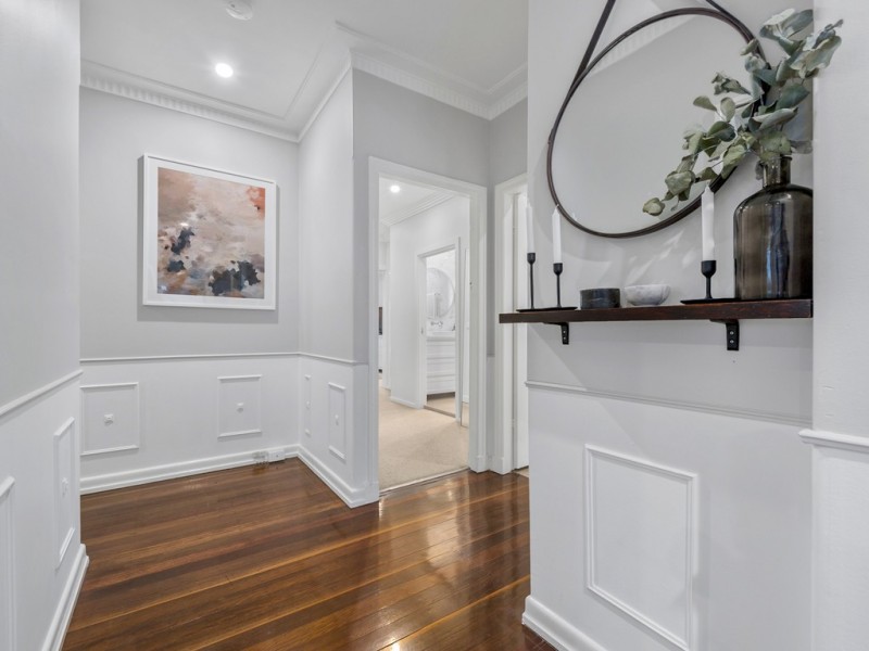 126 Hamilton Road, Wavell Heights QLD 4012