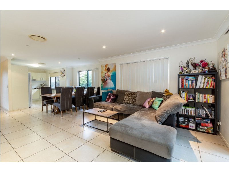 2/9 Western Avenue, Chermside QLD 4032