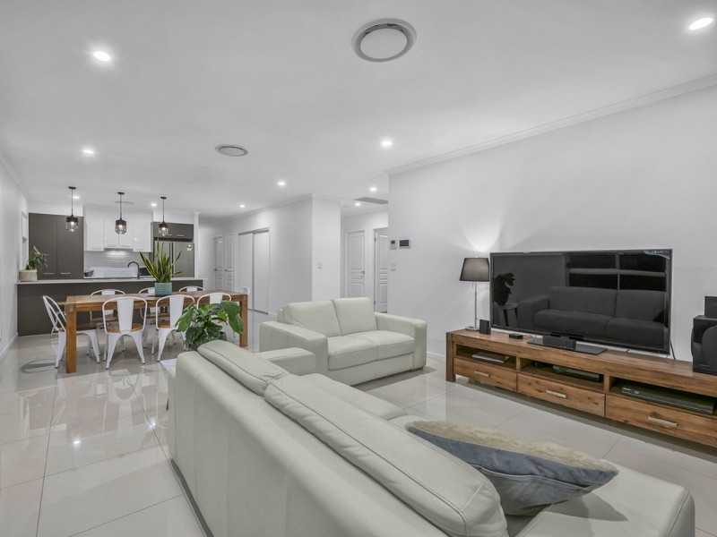 14 Kevpat Place, Nudgee QLD 4014