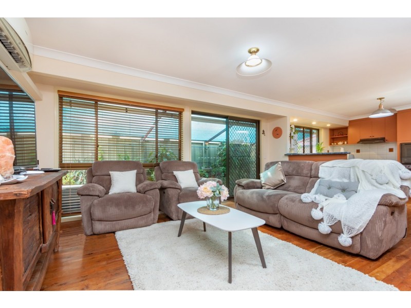 8 Bloodwood Court, Rothwell QLD 4022