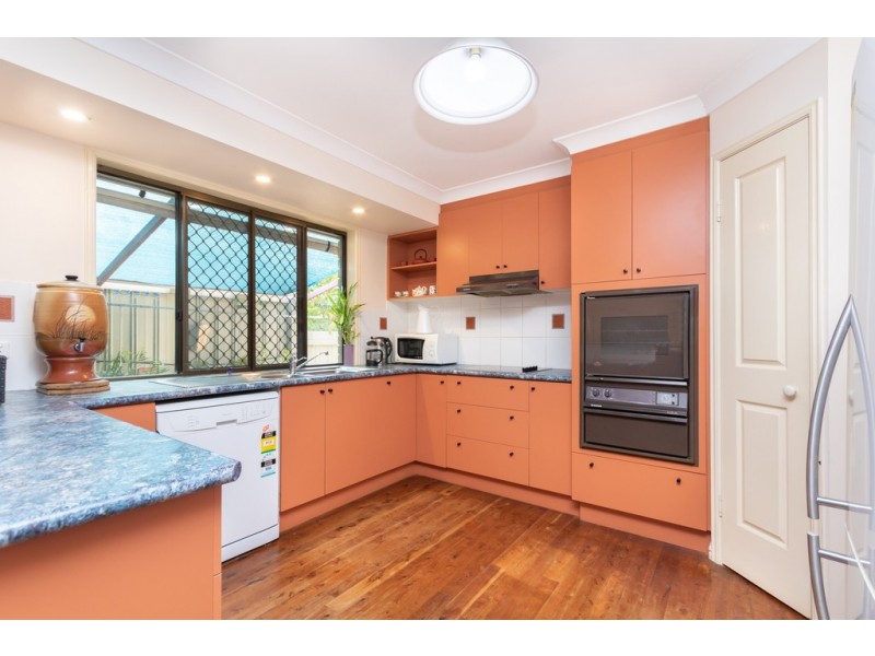 8 Bloodwood Court, Rothwell QLD 4022