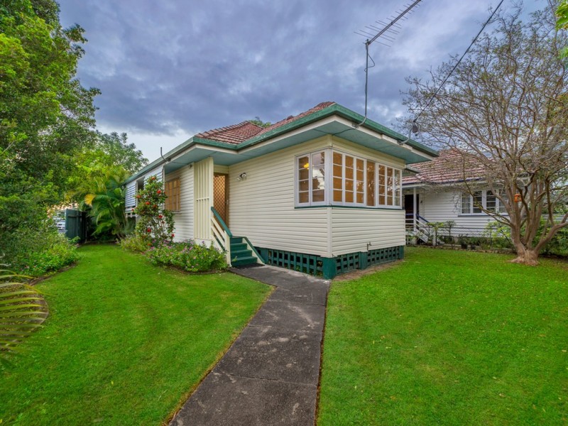 2 Westhoff Road, Northgate QLD 4013