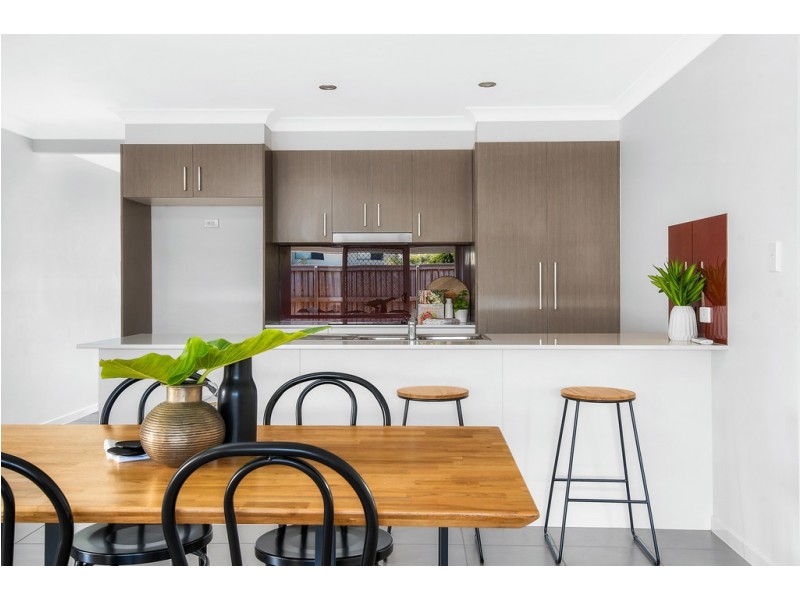 14 Lauren Circuit, Brighton QLD 4017