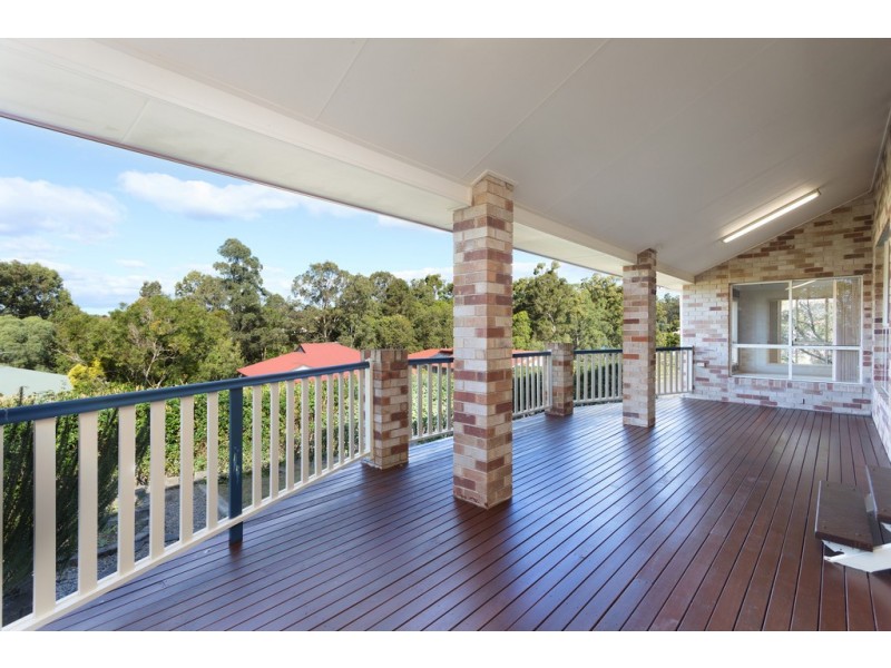 2 Dimbulah Court, Albany Creek QLD 4035