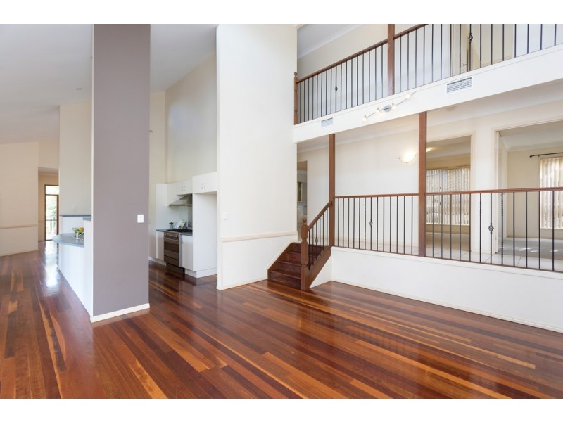 2 Dimbulah Court, Albany Creek QLD 4035