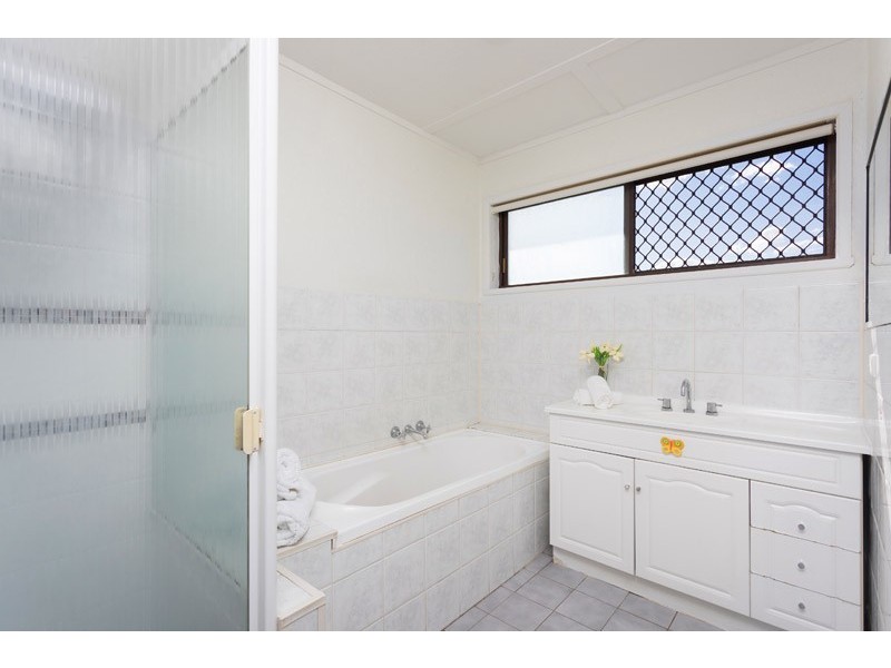 7 Ballinger Street, Chermside West QLD 4032