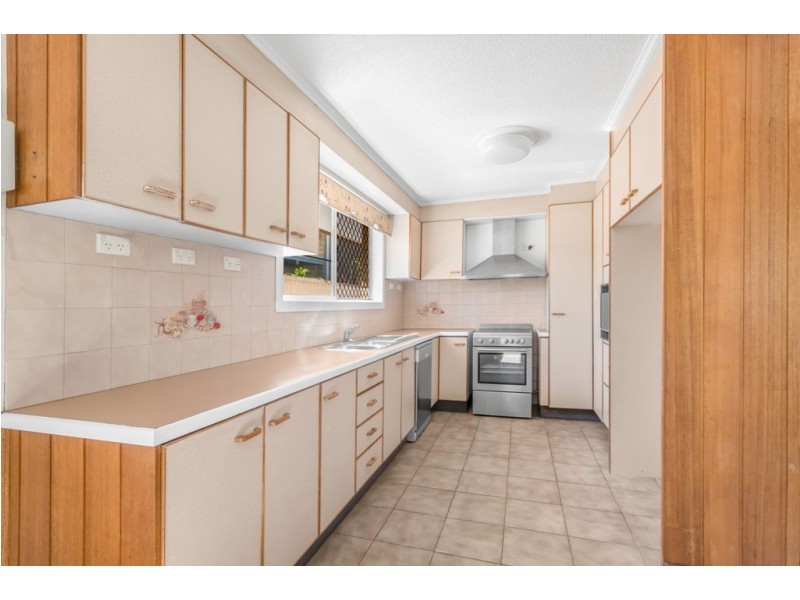 6 Sylvan Court, Kallangur QLD 4503