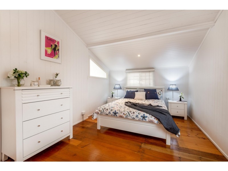 278 Flinders Parade, Sandgate QLD 4017