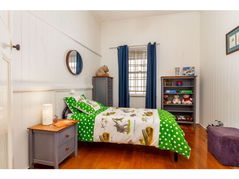 278 Flinders Parade, Sandgate QLD 4017