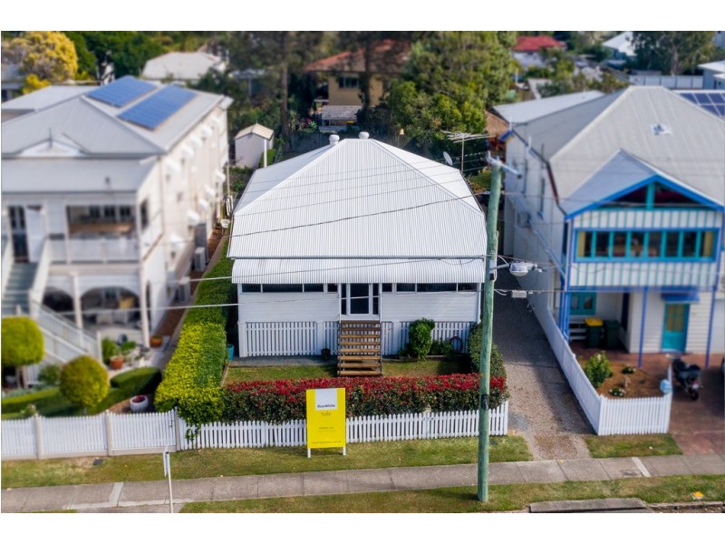 278 Flinders Parade, Sandgate QLD 4017
