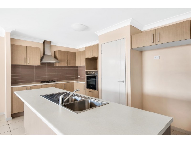 25 River Breeze Drive, Griffin QLD 4503