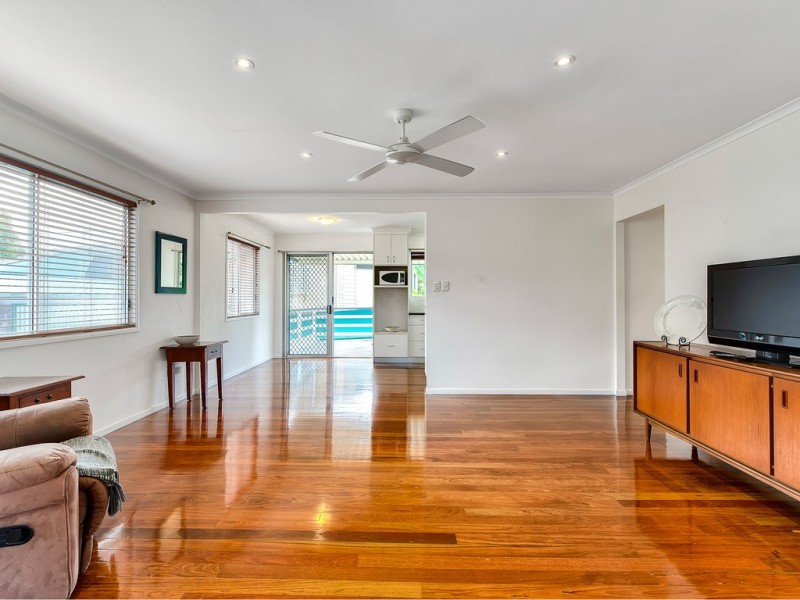 28 Blackwood Road, Geebung QLD 4034