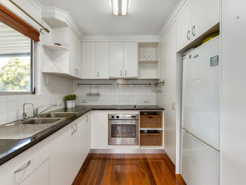 28 Blackwood Road, Geebung QLD 4034