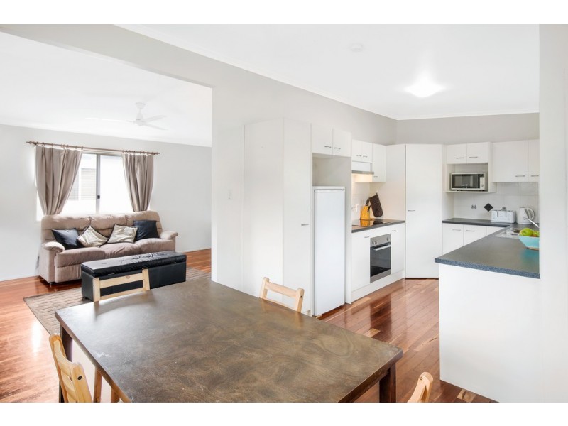 98 Normanhurst Road, Boondall QLD 4034