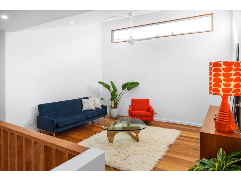 92 Nash Street, Sandgate QLD 4017