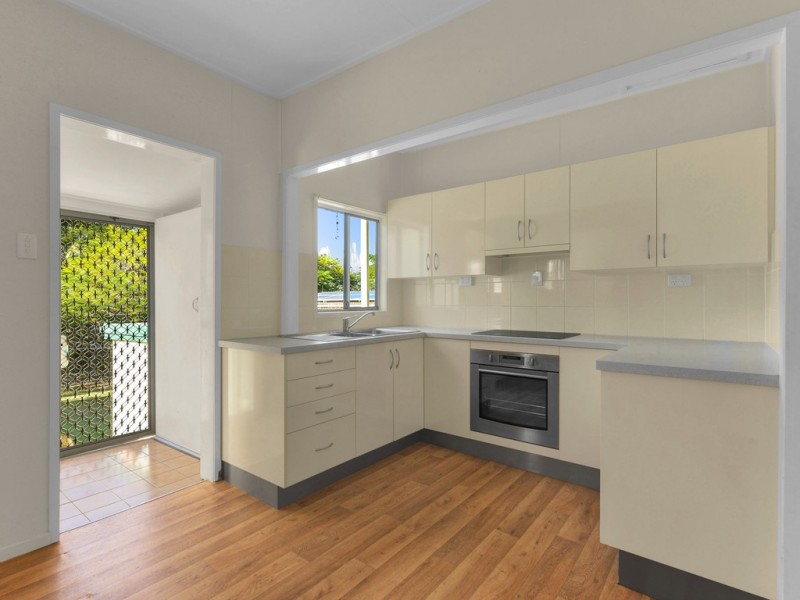 27 Mann Avenue, Northgate QLD 4013