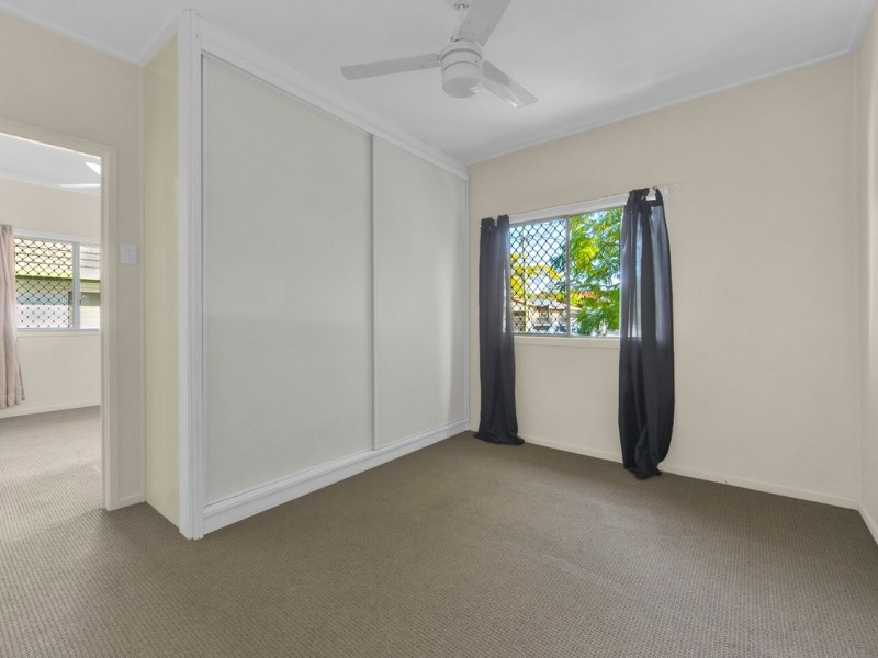 27 Mann Avenue, Northgate QLD 4013