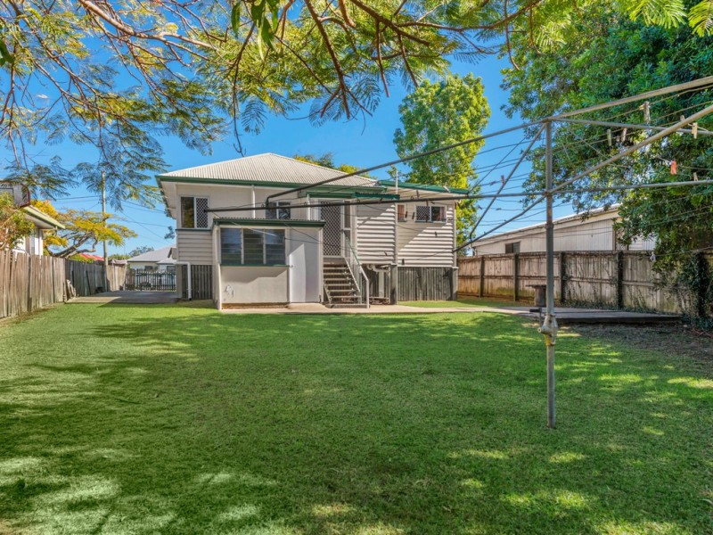 27 Mann Avenue, Northgate QLD 4013