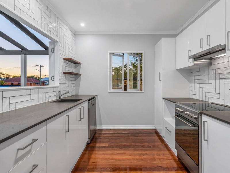 10 Frankit Street, Wavell Heights QLD 4012