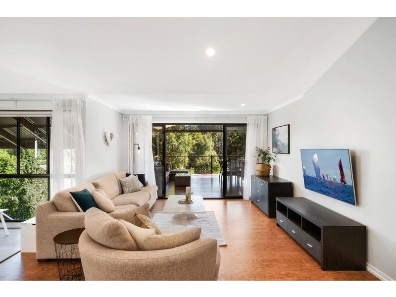 22 Talisman Court, Eatons Hill QLD 4037