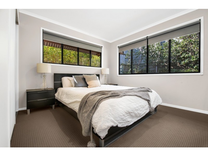 22 Talisman Court, Eatons Hill QLD 4037