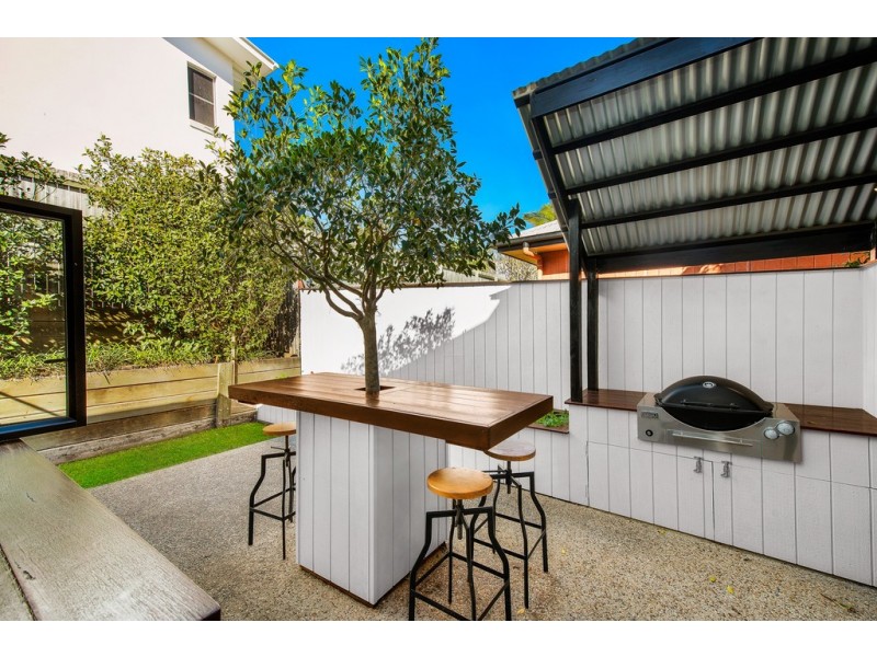 22 Talisman Court, Eatons Hill QLD 4037