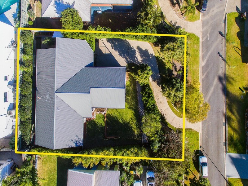 22 Talisman Court, Eatons Hill QLD 4037