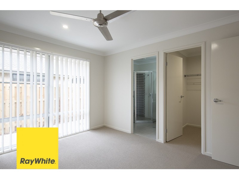 32 Vista Crescent, Pimpama QLD 4209