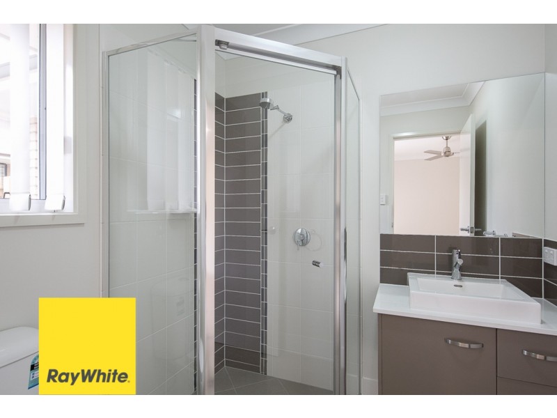 32 Vista Crescent, Pimpama QLD 4209