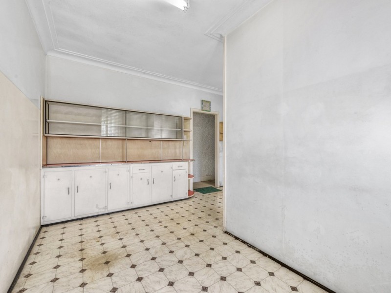 8 Tyler Street, Northgate QLD 4013