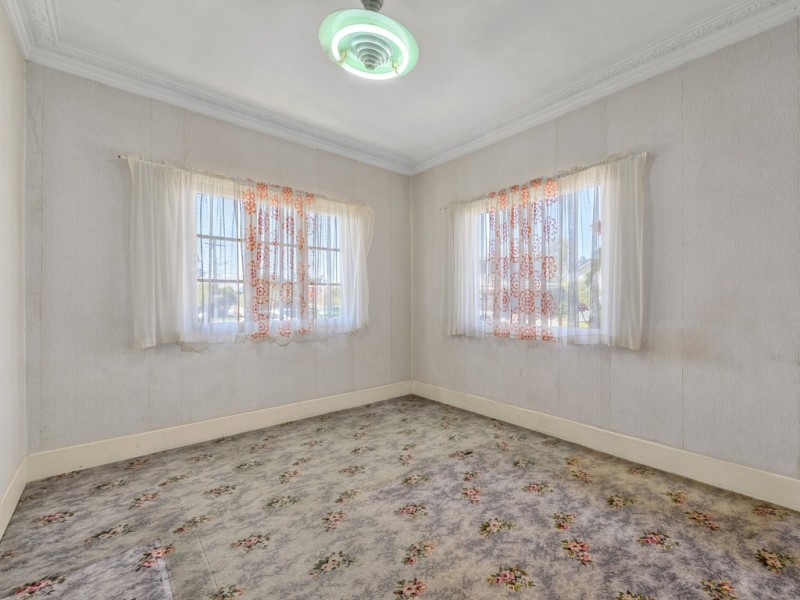 8 Tyler Street, Northgate QLD 4013