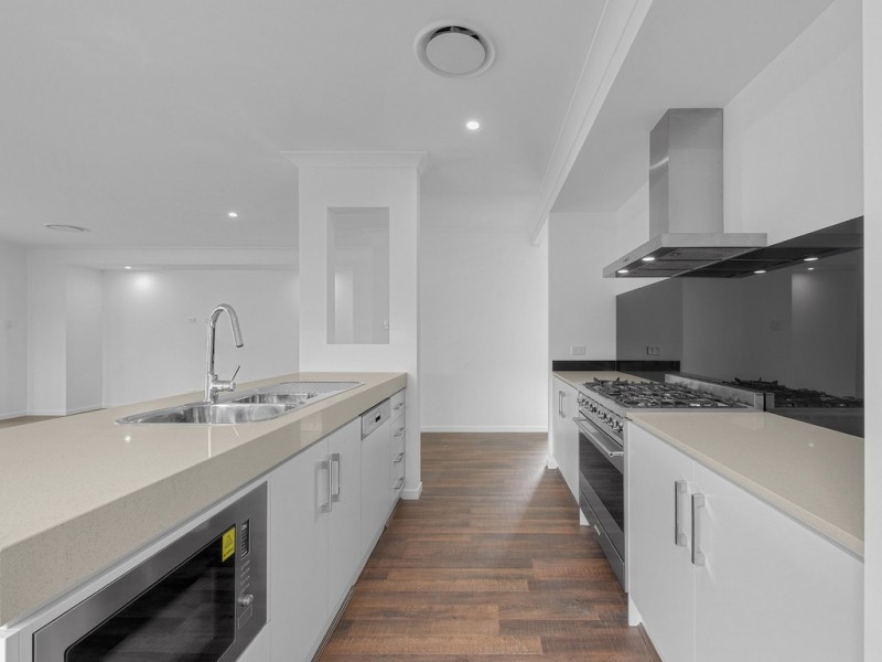 16A Kismet Street, Northgate QLD 4013