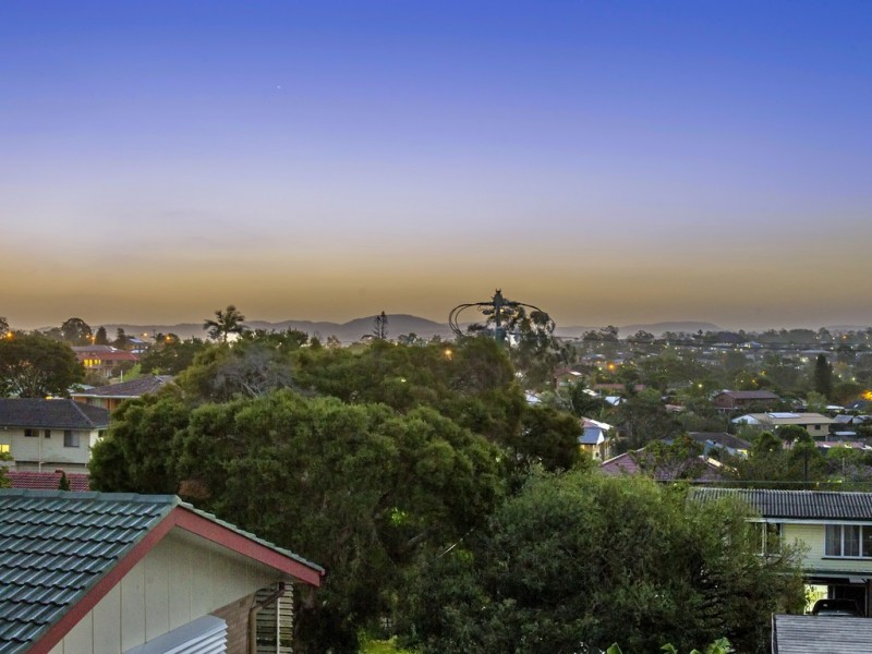 4 Widmark Street, Stafford Heights QLD 4053