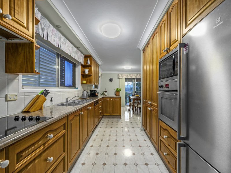 4 Widmark Street, Stafford Heights QLD 4053