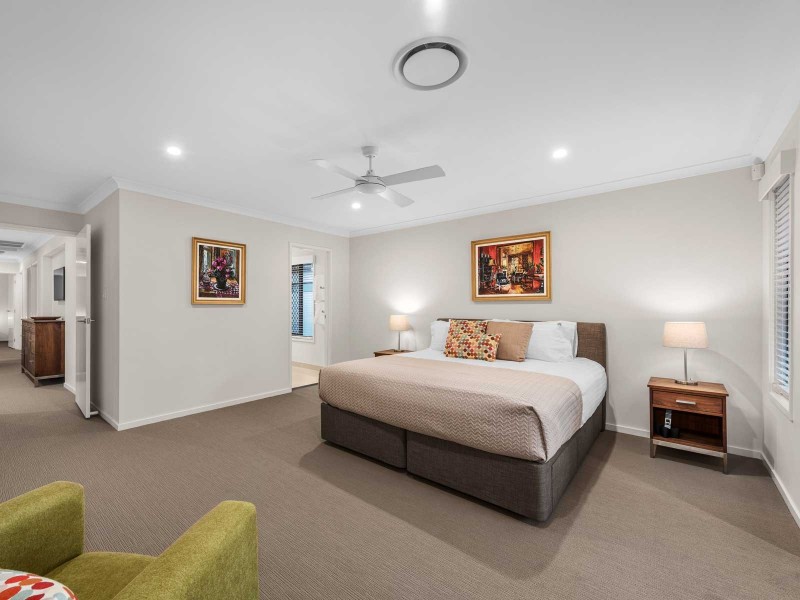 24 Larwill Avenue, Northgate QLD 4013