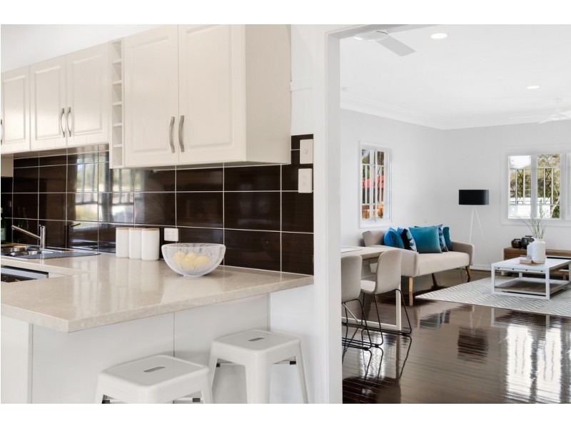 1 Chapman Court, Albany Creek QLD 4035